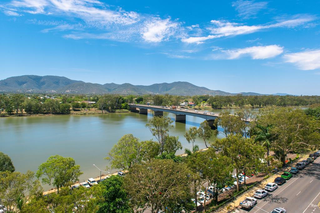 Empire Apartment Hotel Rockhampton Luaran gambar