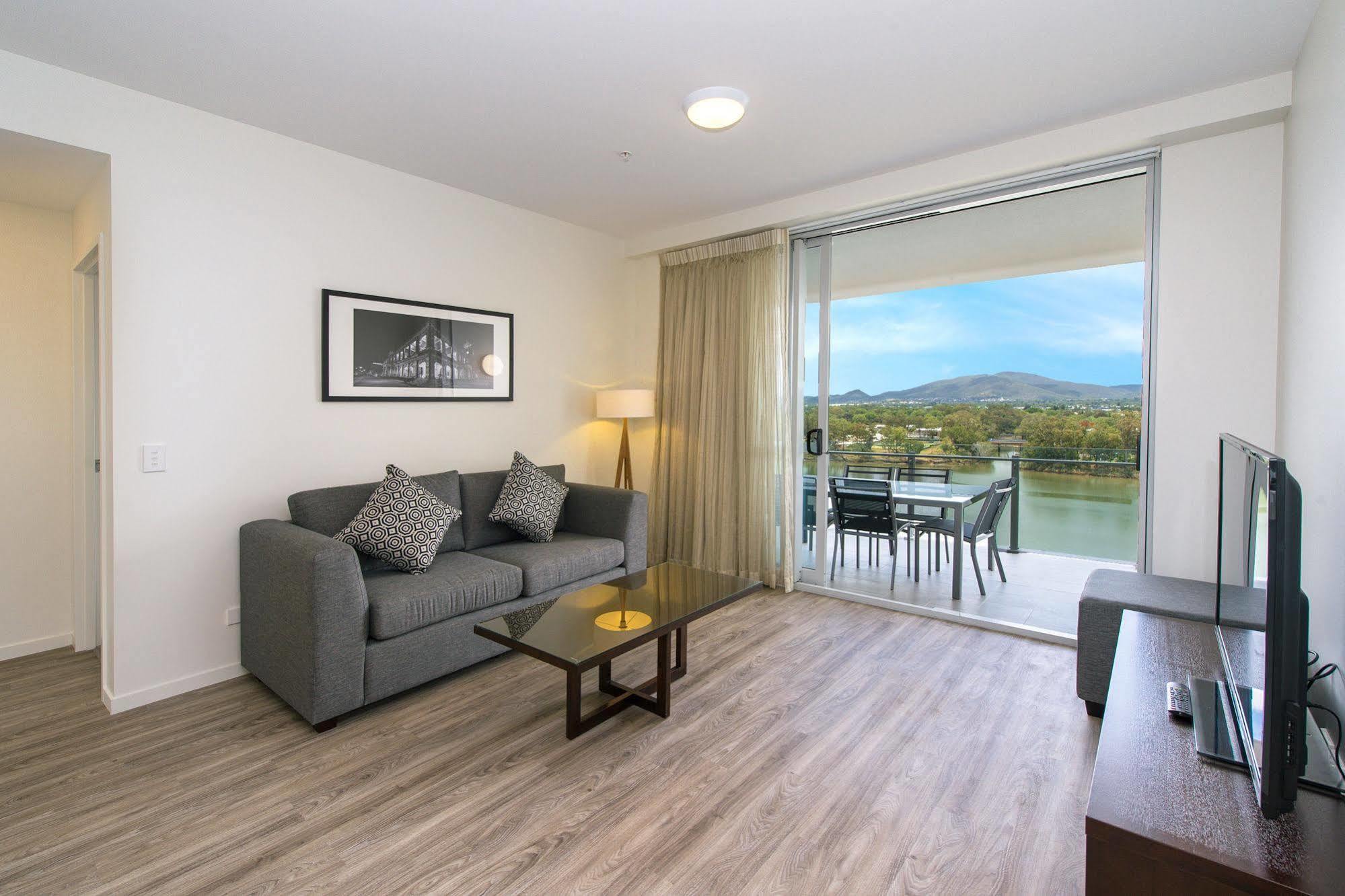 Empire Apartment Hotel Rockhampton Luaran gambar