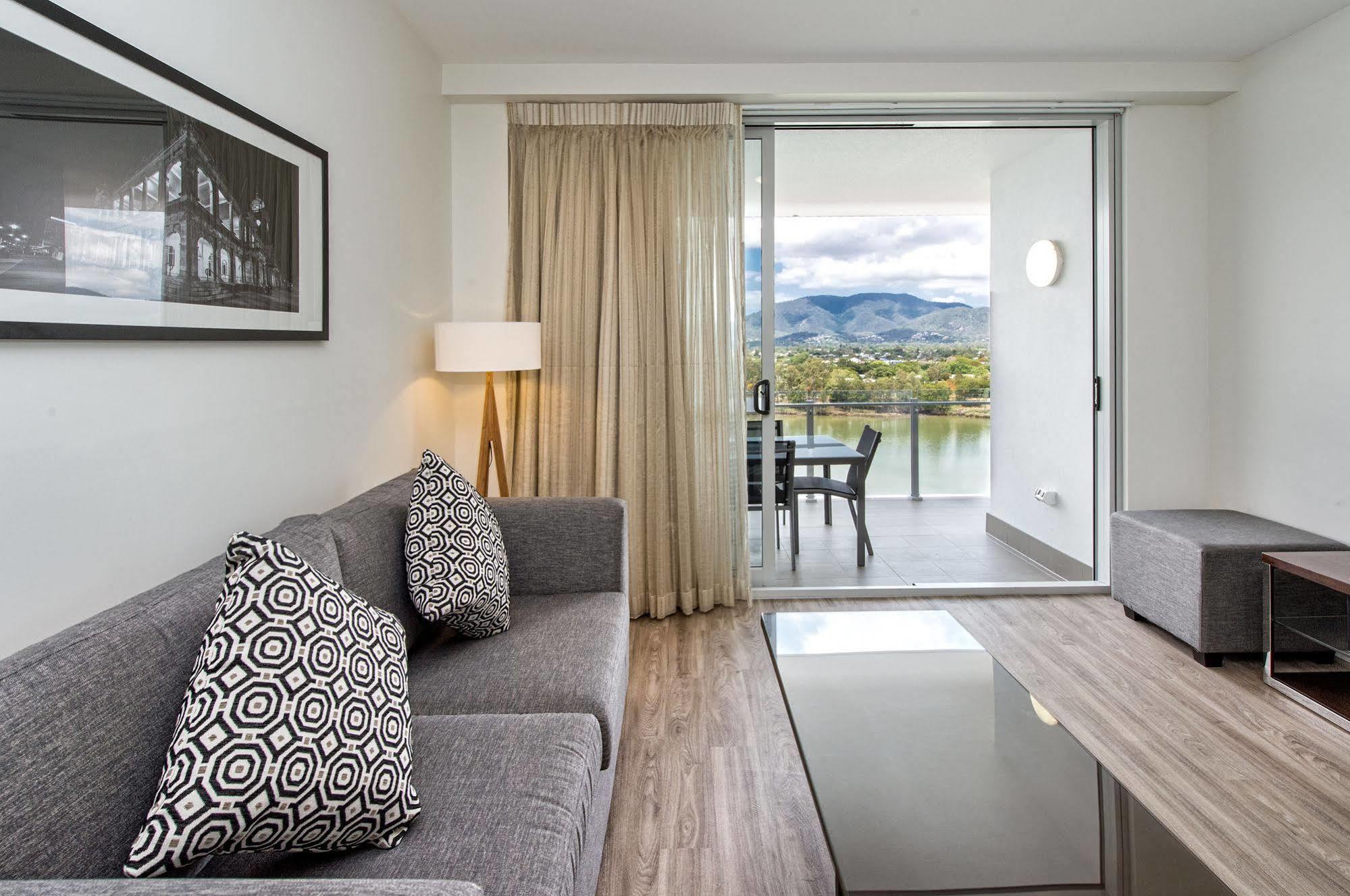 Empire Apartment Hotel Rockhampton Luaran gambar