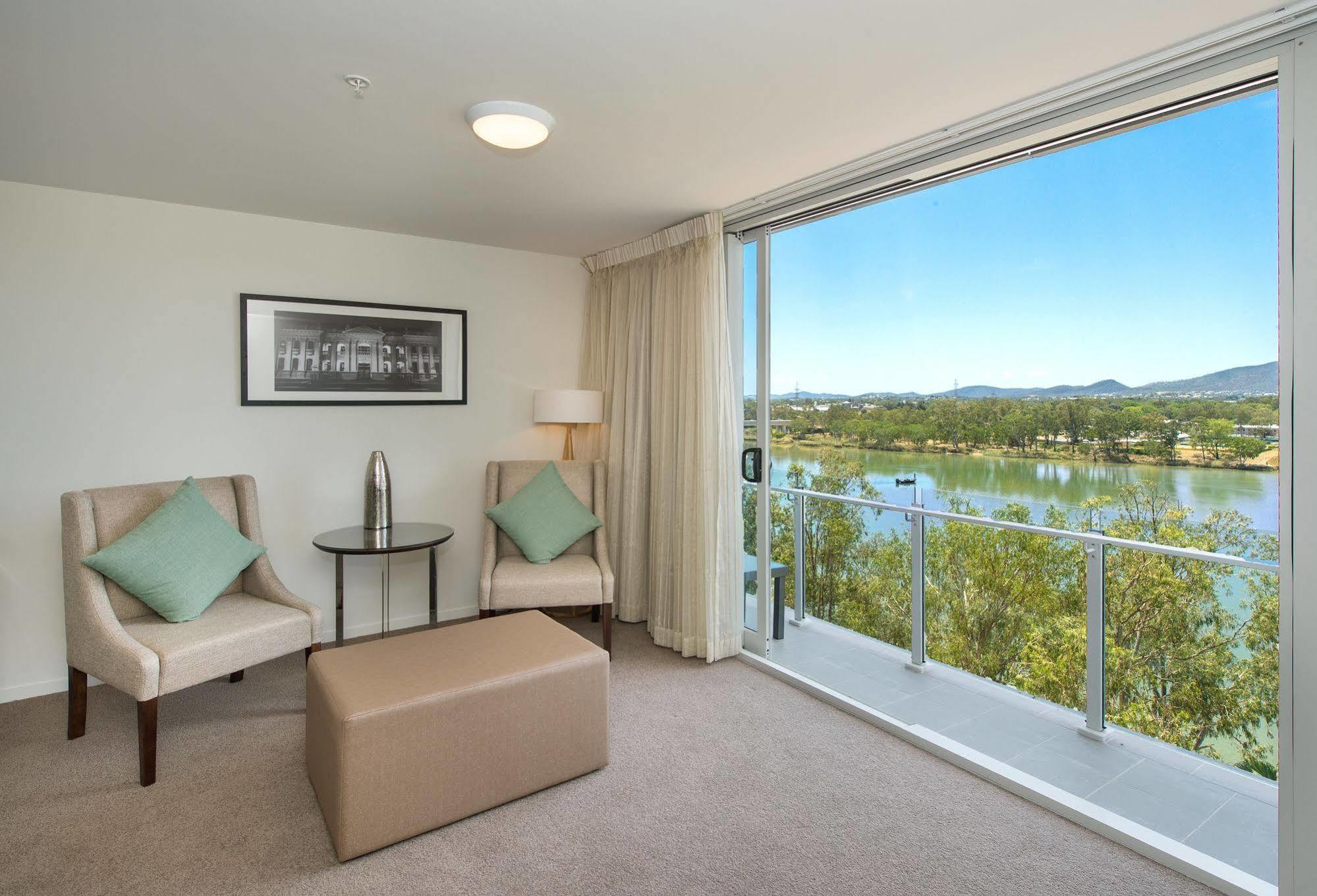 Empire Apartment Hotel Rockhampton Luaran gambar