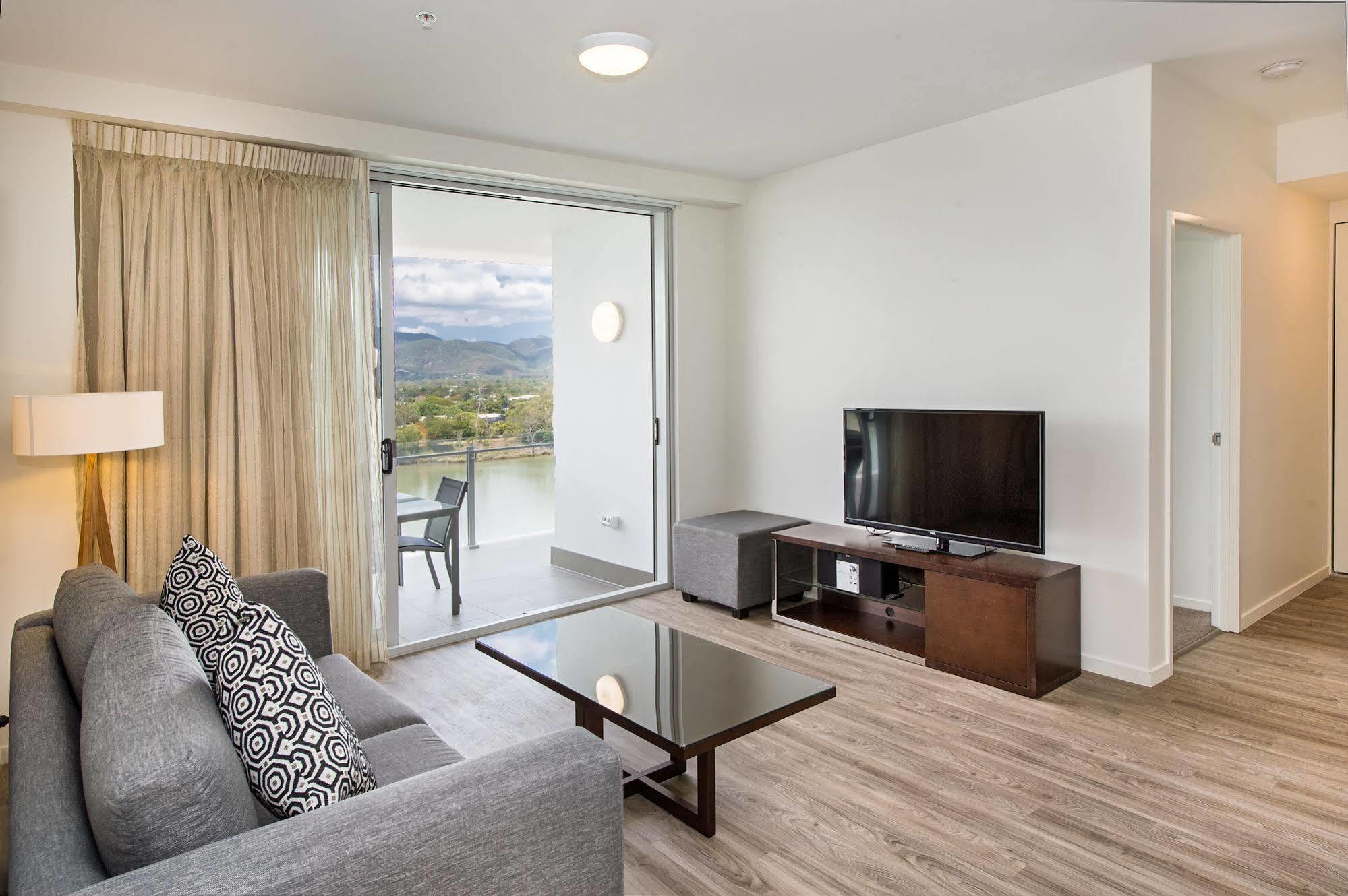 Empire Apartment Hotel Rockhampton Luaran gambar